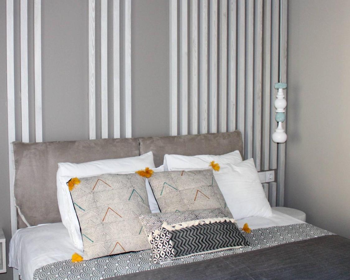 Agali Supreme Hospitality And Comfort อาฟิโตส ภายนอก รูปภาพ