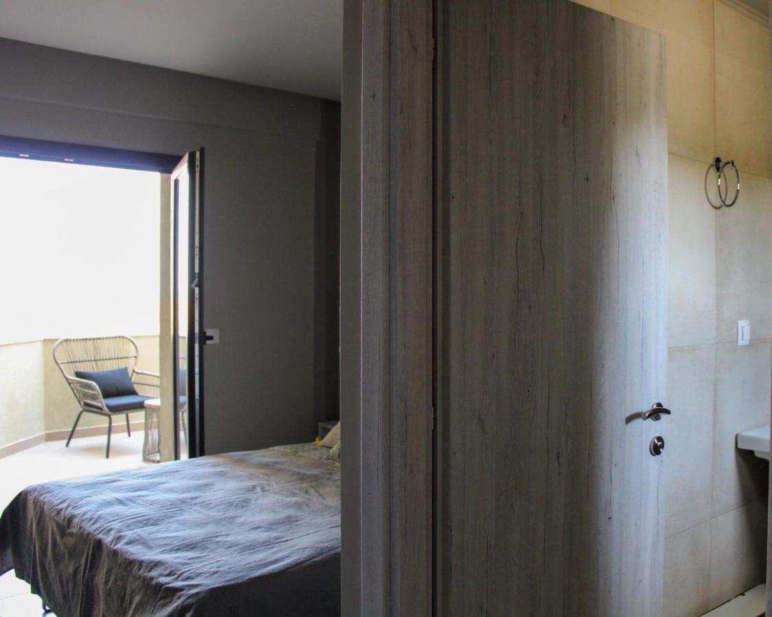 Agali Supreme Hospitality And Comfort อาฟิโตส ภายนอก รูปภาพ